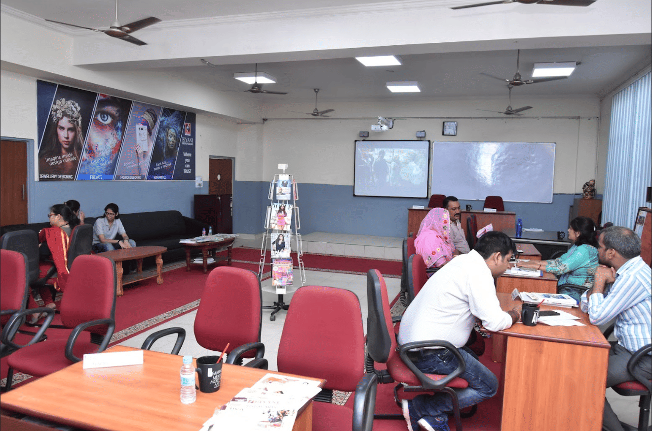 Biyani Girls College Jaipur Counselling Room photo 7
